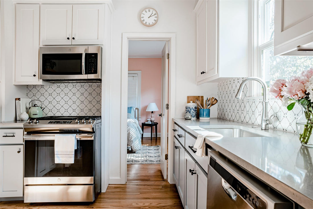 Flecha Kitchen Backsplash by Natalie Nichols