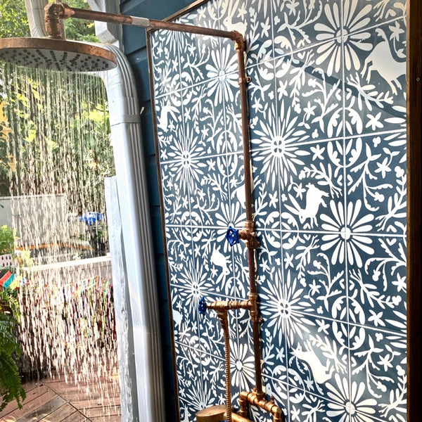 This Outdoor Shower With Copper Fixtures Is A Full-On DIY Project