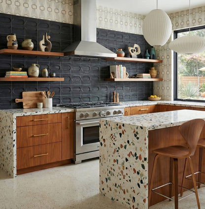 Oval Black Suede 4x8