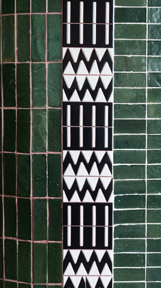 Relief Kente Cowrie 6x6