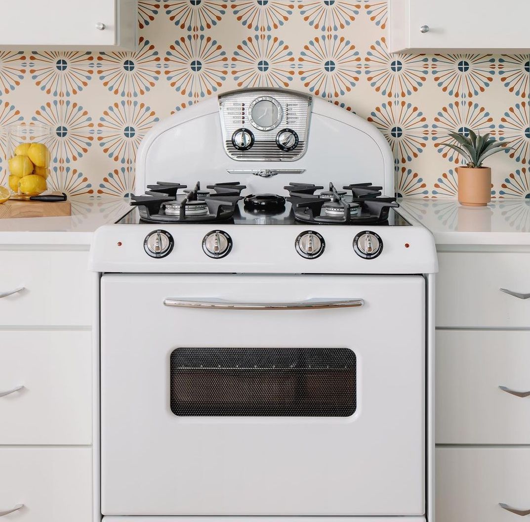 Atomic - Vocho White Tile 8