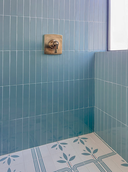 Design Rock Paper Build