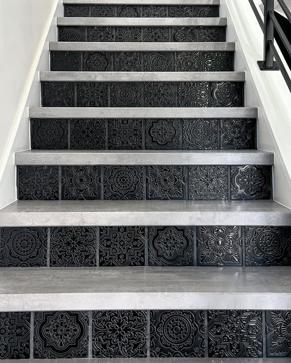 Relief Crisantemo Black 6x6