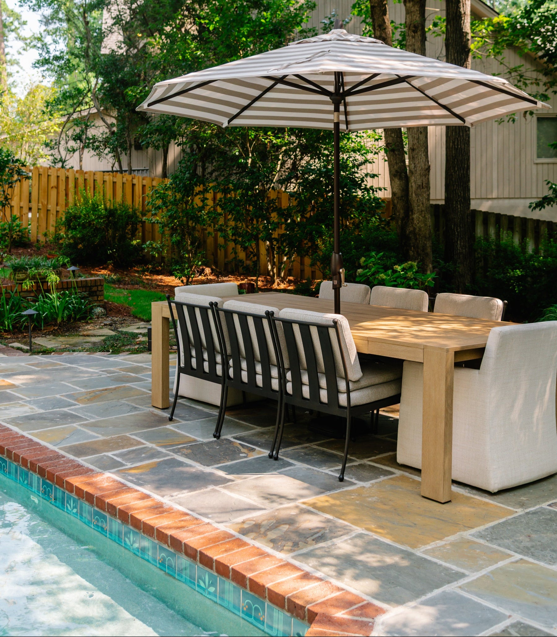 Design Emily Wiley Interiors | Verdant Landscape | Photo Kaelen Hetzler