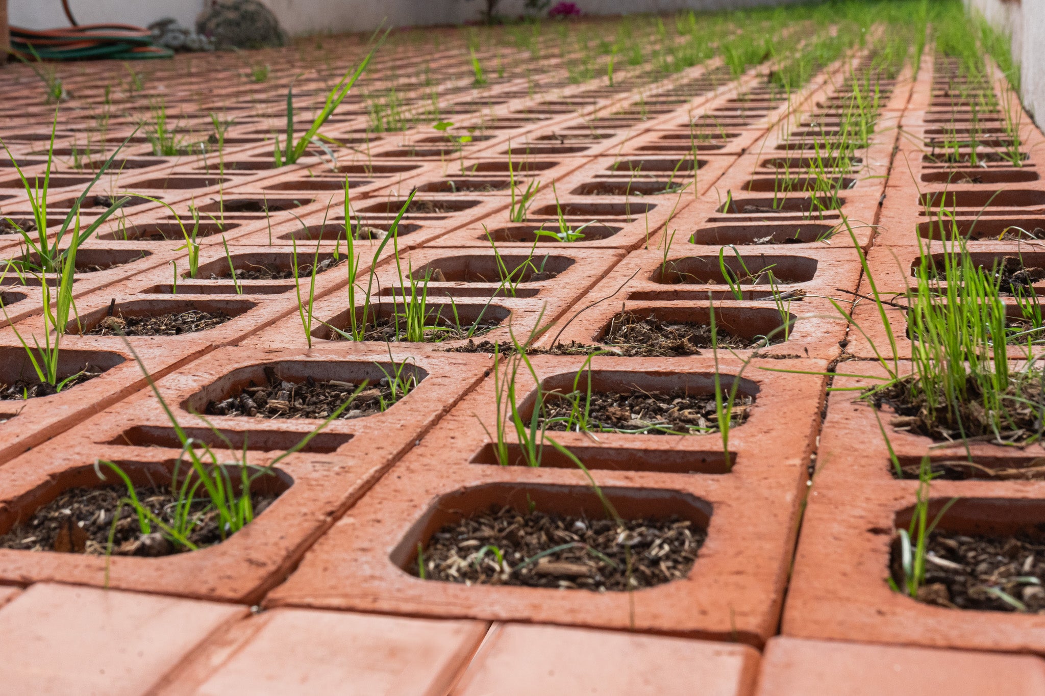 Terracotta Permeable Paver Cubed product image