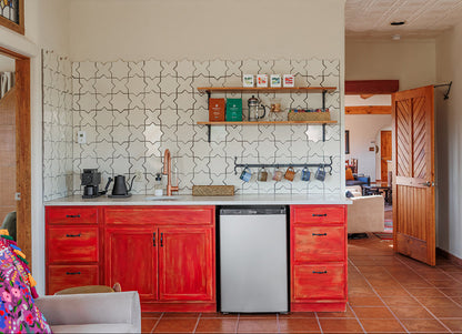 Miluna Taos @milunataos