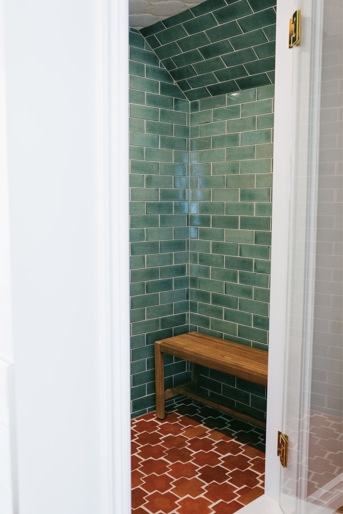 The Aunte | Photo Zoya Lynch