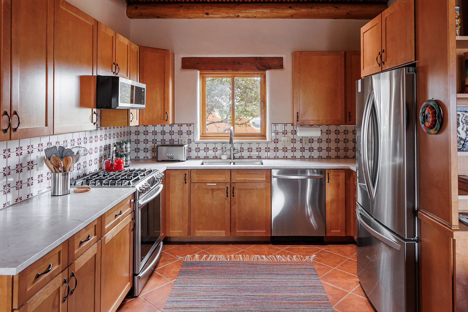 Miluna Taos @milunataos