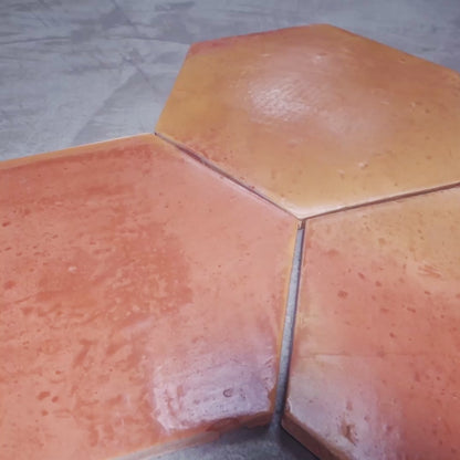 Hexagon Smooth Gloss 12